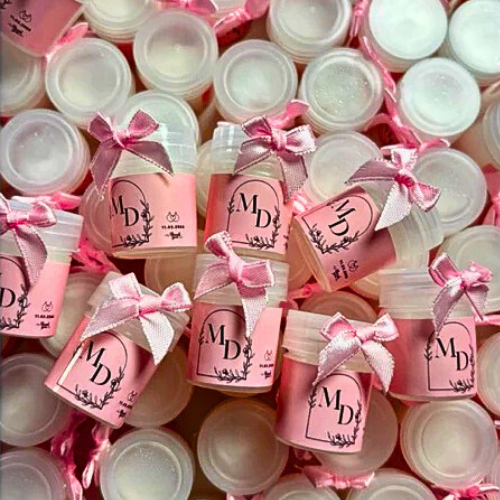 Camphor oil souvenirs in a bag tied with a bow, minimum 40 pieces
