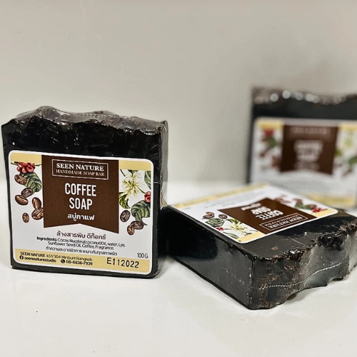 Soap mixed with fresh coffee, fragrant (not coffee grounds) provides detoxifying benefits for skin that is regularly exposed to sunlight and pollution.