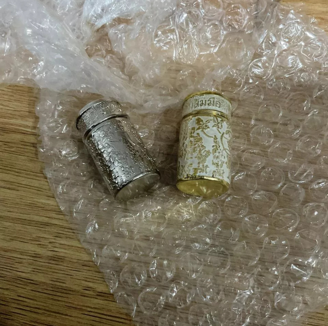 1 tube of gold-plated white inhaler, metal tube, Thai pattern