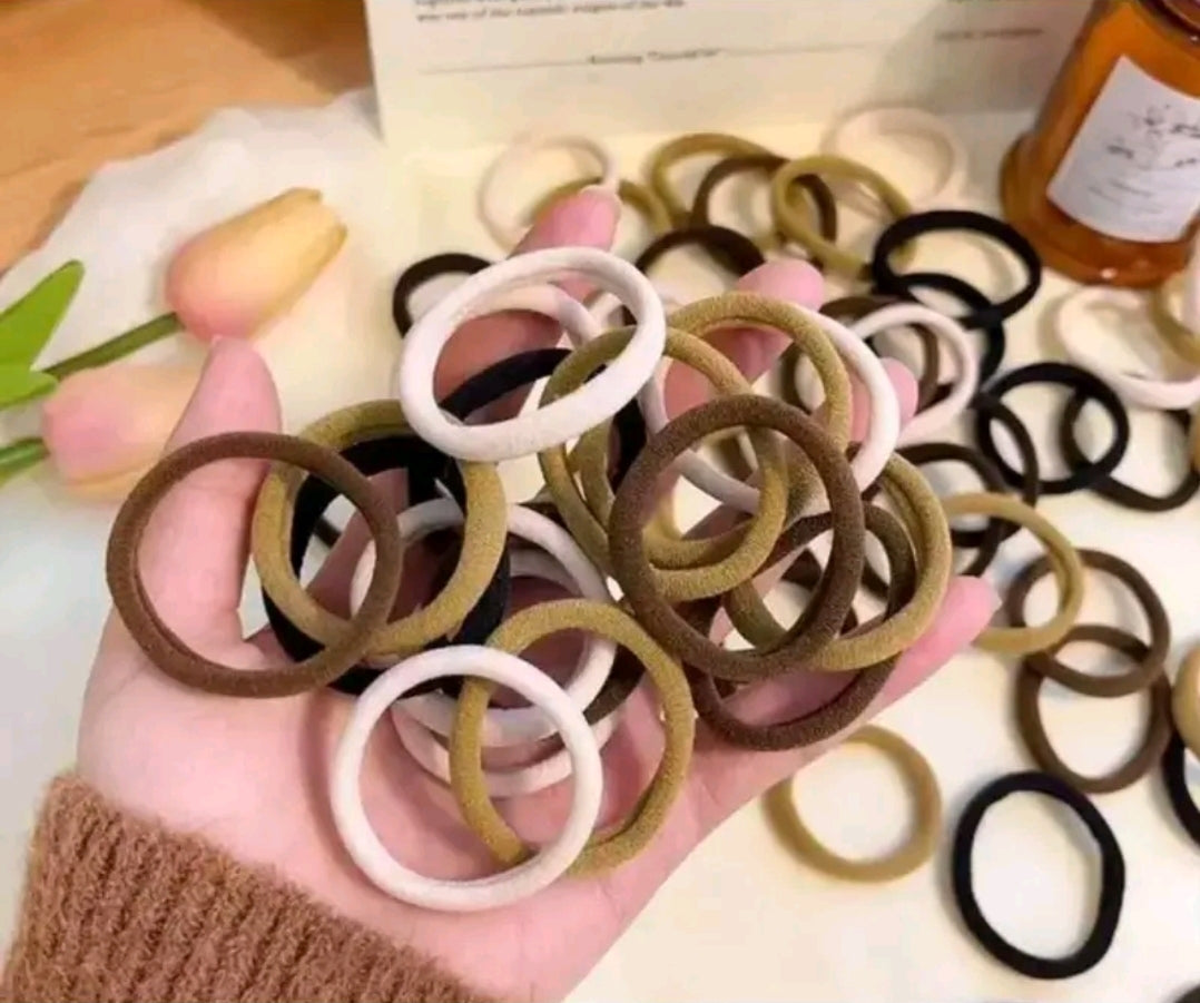 67 pieces of Korean style hair clips and hair bands17 pieces of hair clips and 50 pieces of hair bands