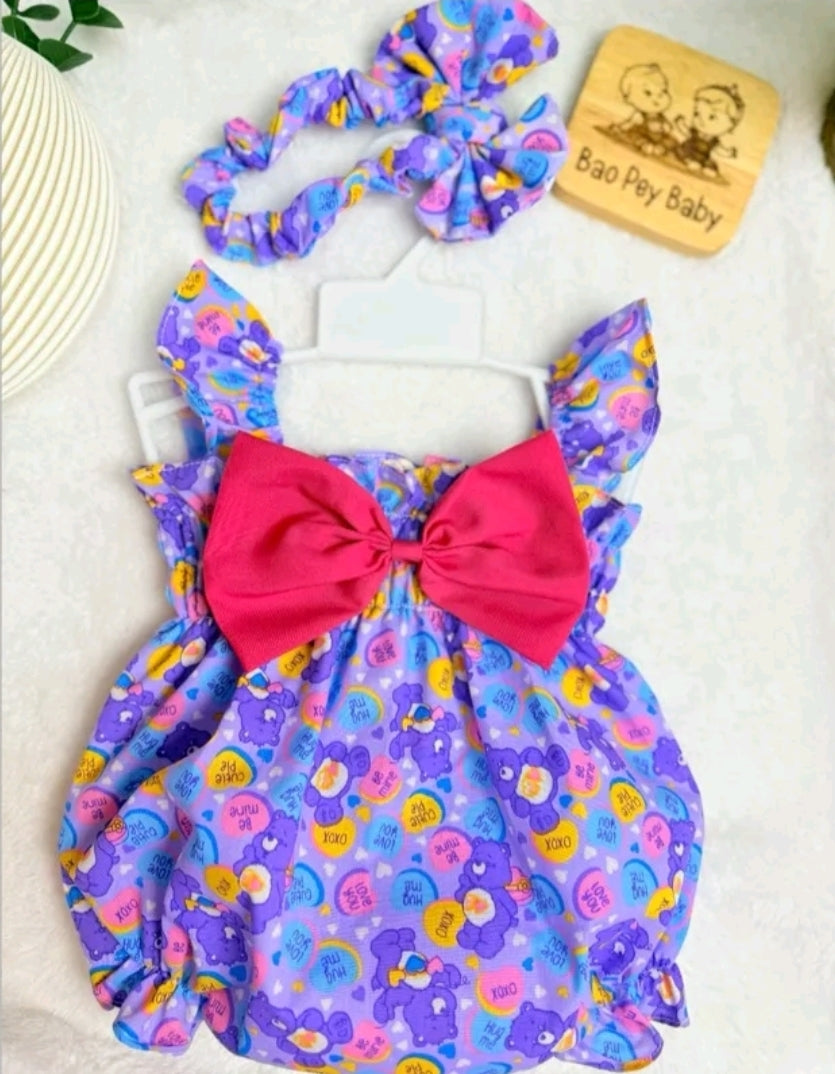 Baby Girl Clothes with Printed Pattern and Handmade Bow