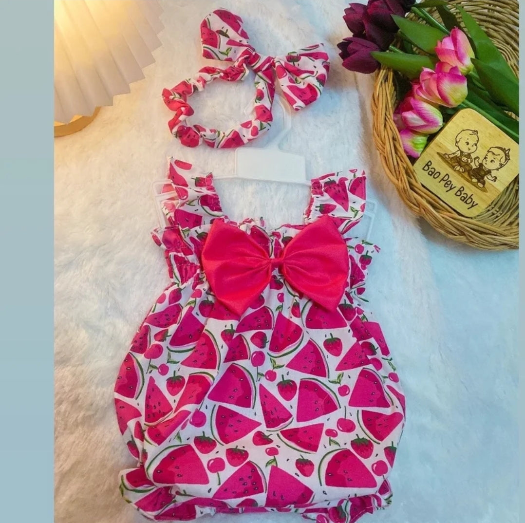 Baby Girl Clothes with Printed Pattern and Handmade Bow