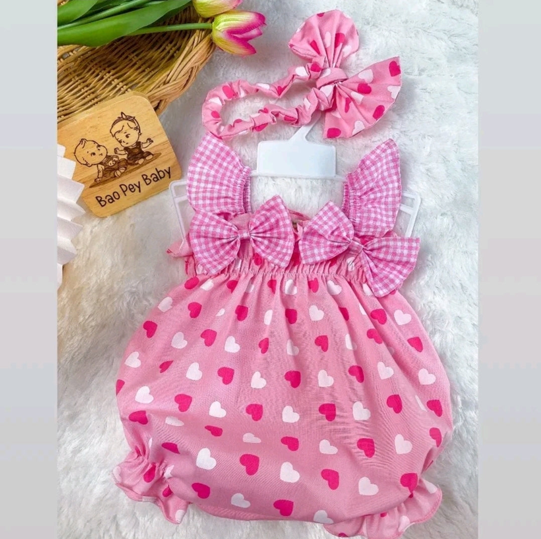 Baby Girl Clothes with Printed Pattern and Handmade Bow