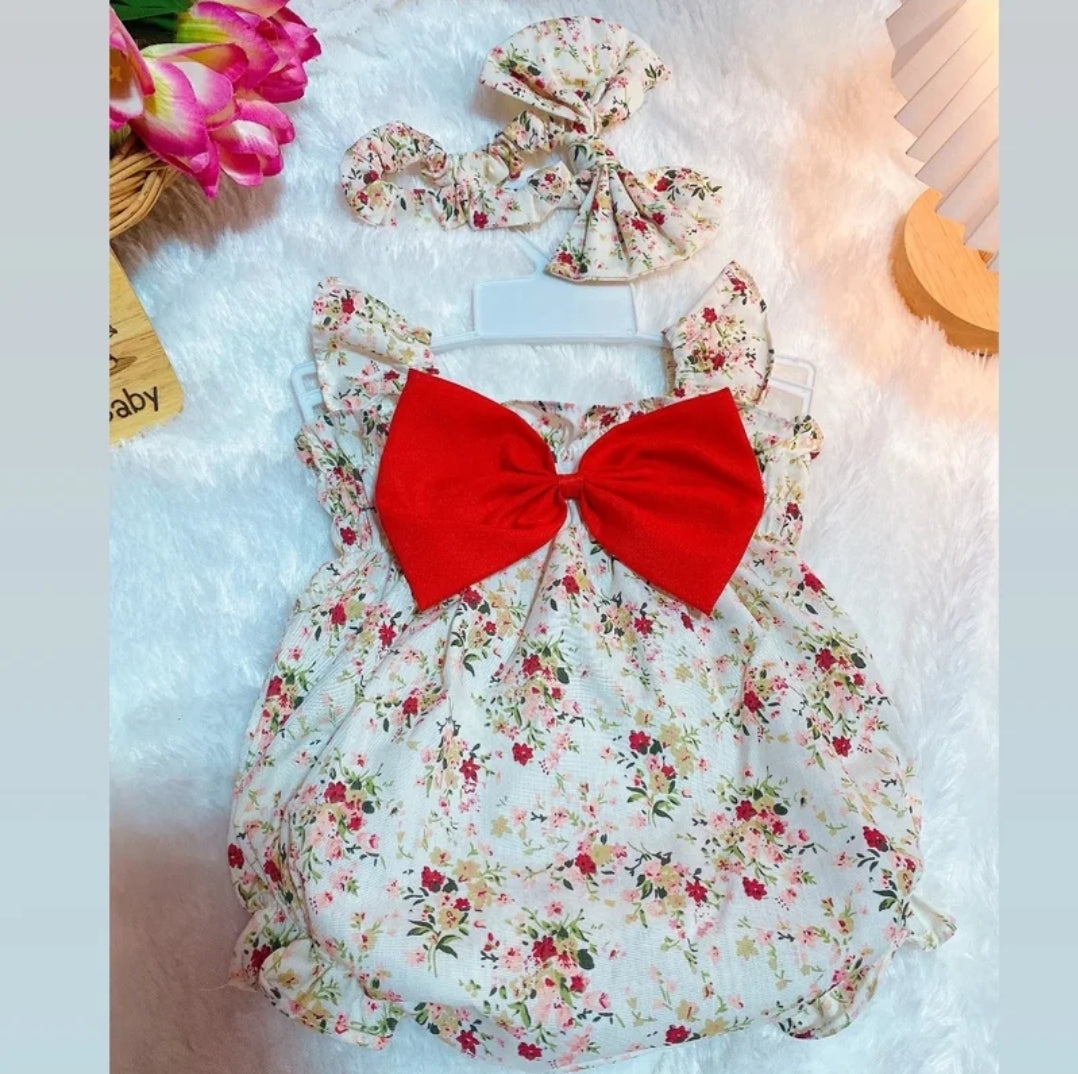 Baby Girl Clothes with Printed Pattern and Handmade Bow