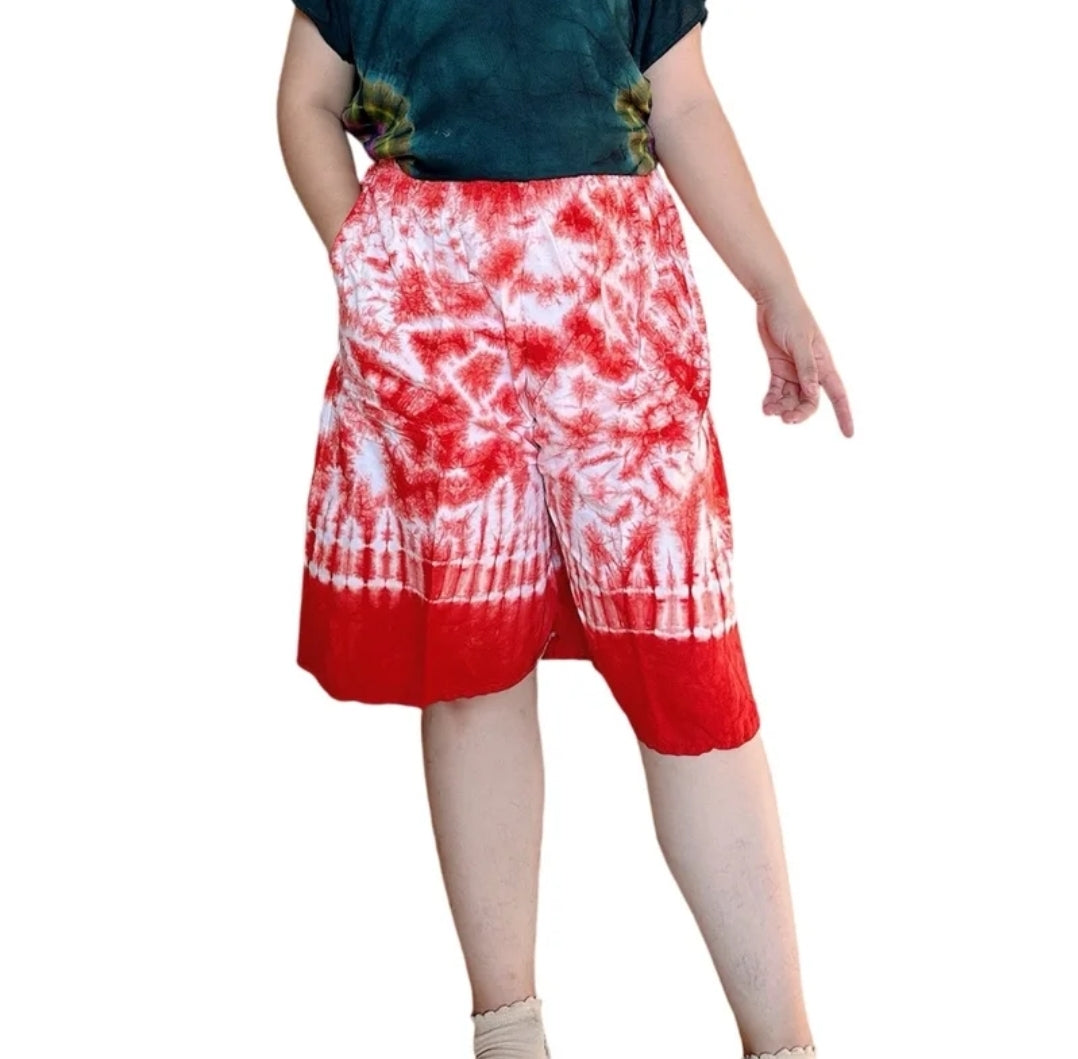 Tie-dye shorts, above the knee, waist 24-48 inches