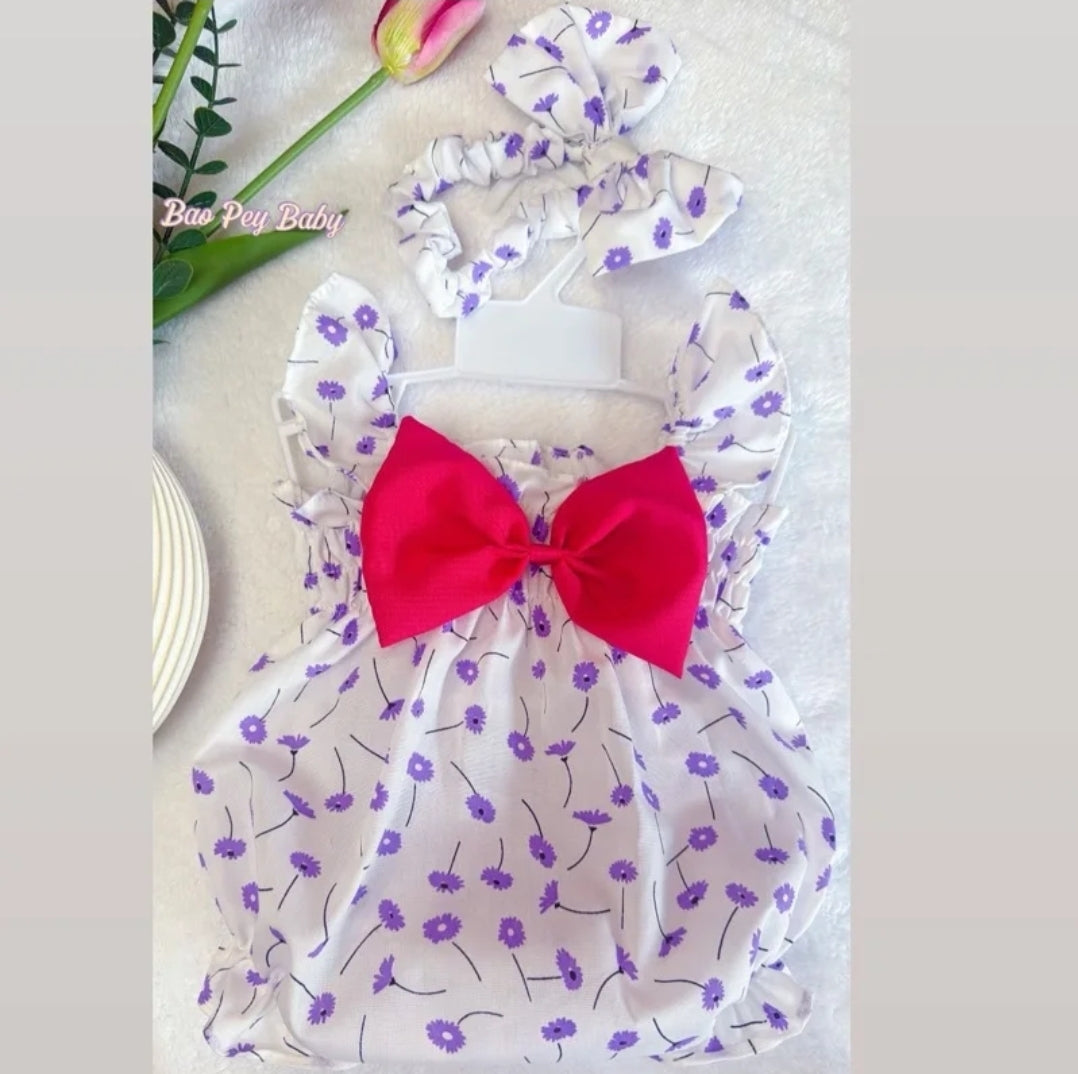 Baby Girl Clothes with Printed Pattern and Handmade Bow