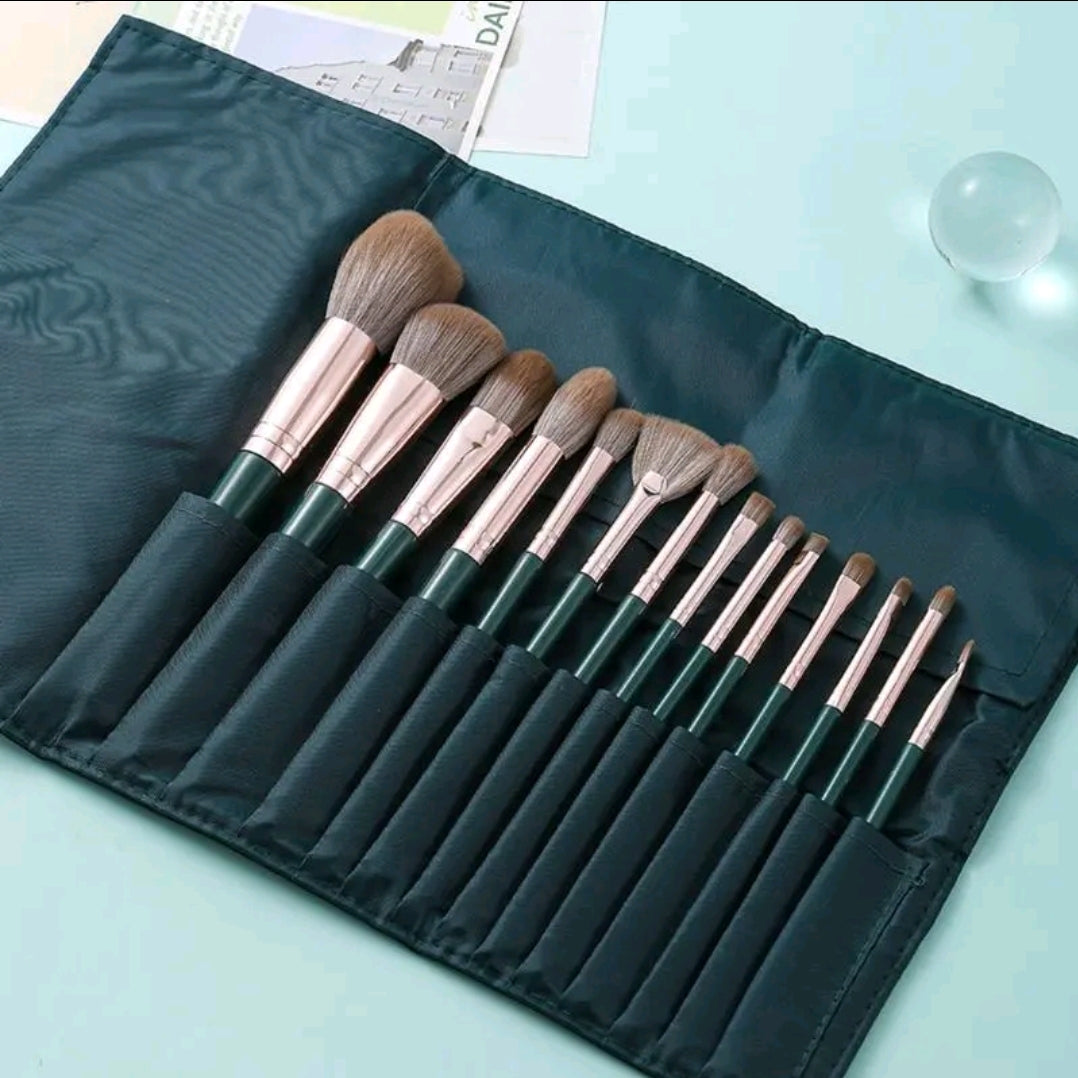 14pcs makeup brush set with bag, convenient to carry and store