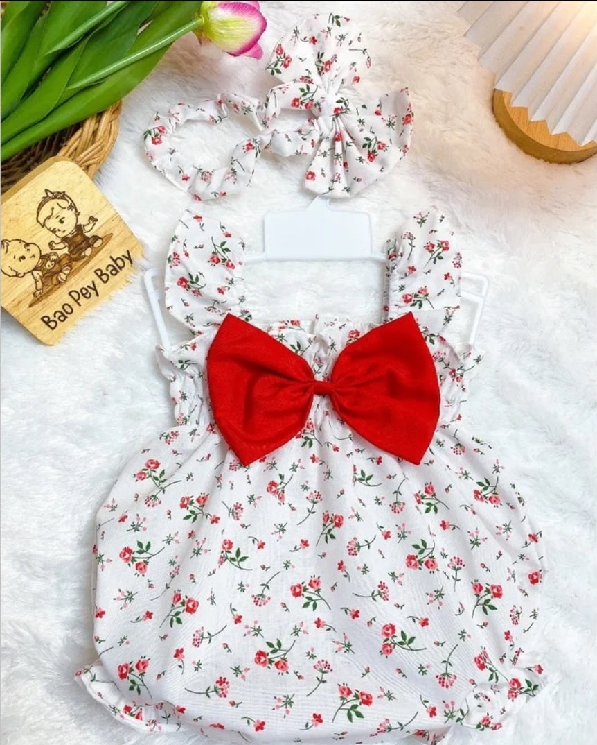 Baby Girl Clothes with Printed Pattern and Handmade Bow