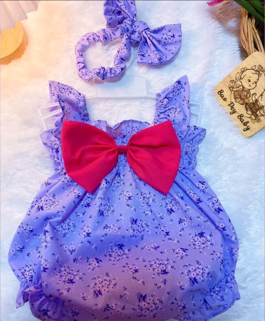 Baby Girl Clothes with Printed Pattern and Handmade Bow