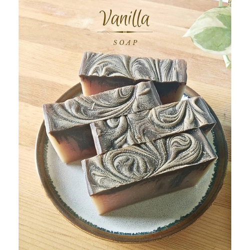Cold-pressed herbal soap, natural scent, spa-like fragrance, handmade, 13 formulas, produced and shipped from Thailand.