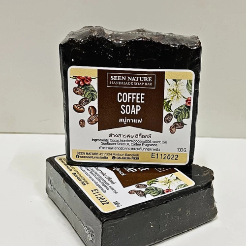 Soap mixed with fresh coffee, fragrant (not coffee grounds) provides detoxifying benefits for skin that is regularly exposed to sunlight and pollution.