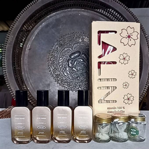 Lavender aroma oil, 50 ml., extracted from 100 natural ingredients, royal recipes, handmade, Thai wisdom