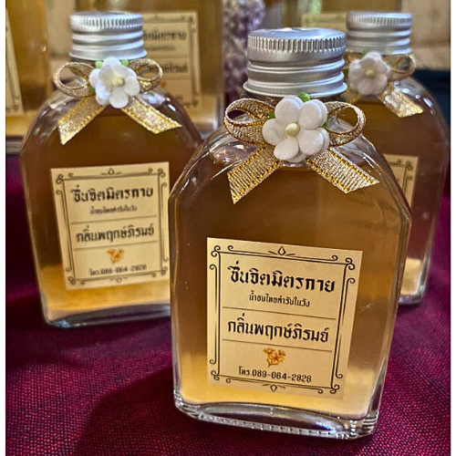 Thai Cologne Royal Recipe, Phrikphirom scent, cool and refreshing aroma, size 105 ml.