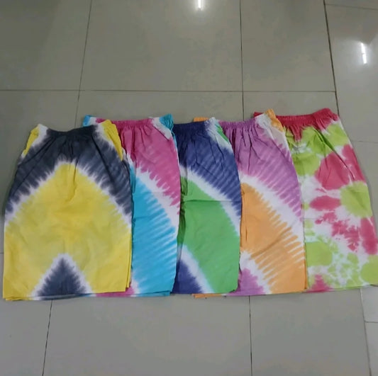 Tie-dye shorts, above the knee, waist 24-48 inches