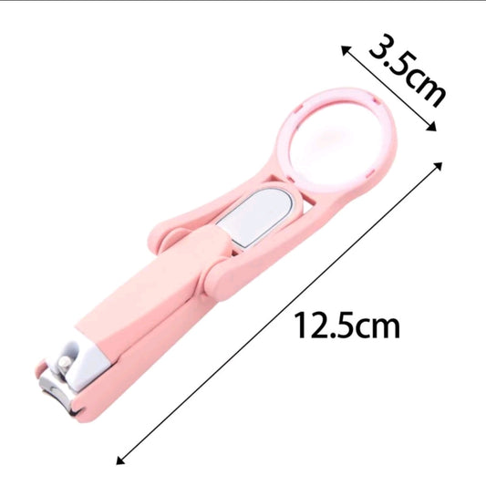 Nail clippers with magnifying glass help with visibility and prevent splashing, suitable for the elderly.