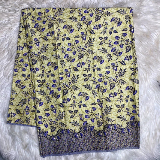 Thai pattern sarong, sewn, size 2 meters, mixed patterns, 3 pieces, not slippery, not shiny ผ้าถุง ลายไทย เย็บแล้ว ขนาด 2 เมตร คละลาย 3 ผืน ไม่ลื่น ไม่มัน